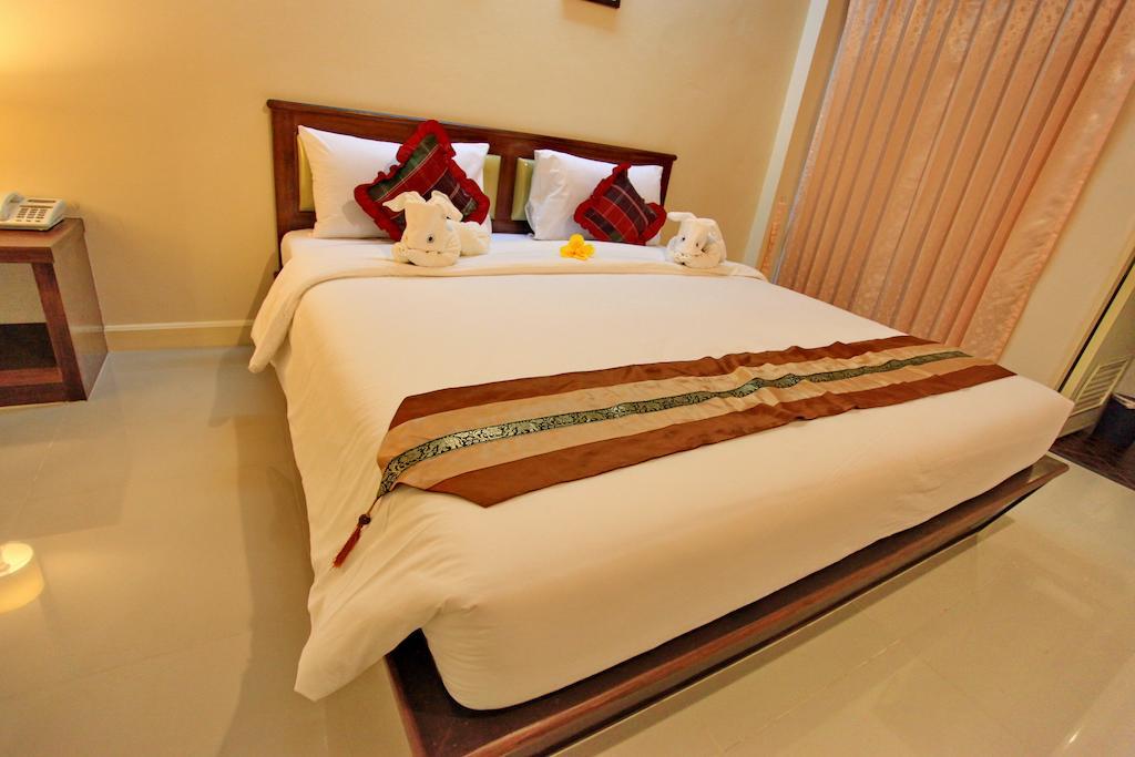 Chumphon Travelodge Exterior foto