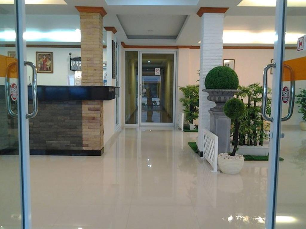 Chumphon Travelodge Exterior foto